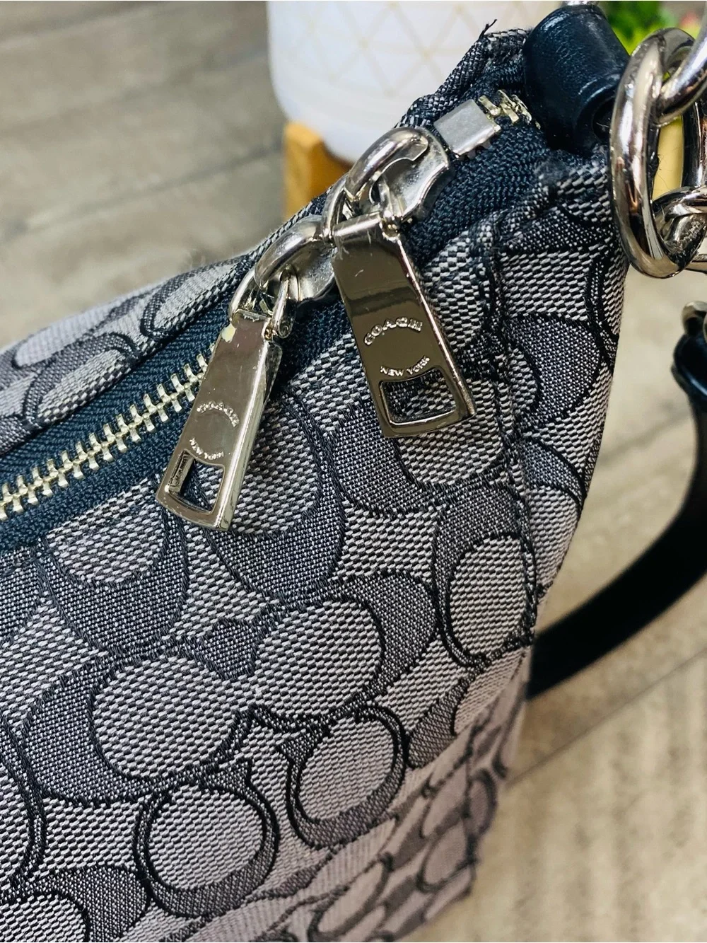 COACH F58284 East/West Celeste Hobo Signature Canvas Bag Black Smoke/Black